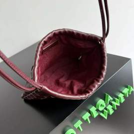 Picture of Bottega Veneta Handbags _SKUfw188666988fw